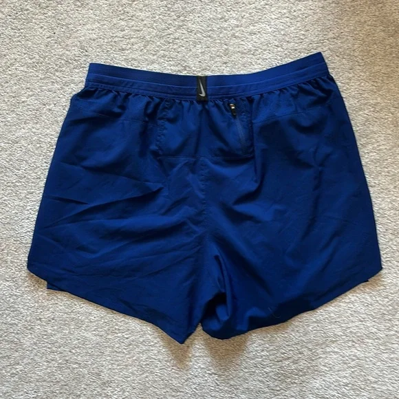 Nike running shorts - Picture 3 of 3